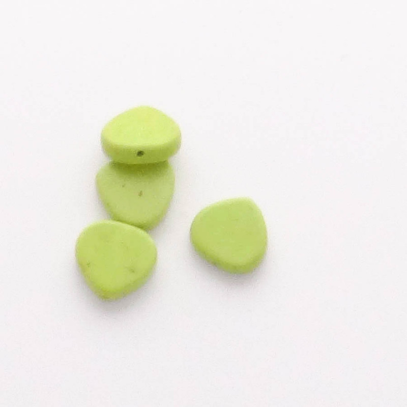 Perle en pierre : vert anis