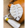 Kit Macramé Porte clés - Plume et Pompon - French Kit  Kit Macramé Porte clés - Plume et Pompon - French Kit