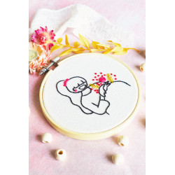 Kit Broderie Femme Enceinte - French Kit 