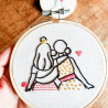 Kit Broderie - Meilleures copines - French Kit  Kit Broderie - Meilleures copines - French Kit