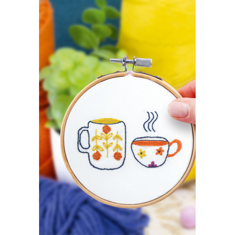 Kit Broderie décorative - Heure du thé - French Kit  Kit Broderie décorative - Heure du thé - French Kit