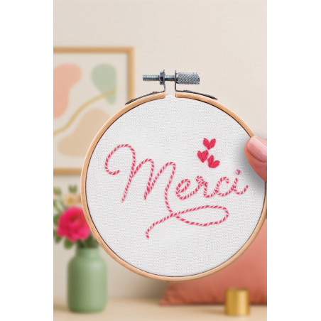 K-0153 - Broderie décorative - Merci - French Kit  K-0153 - Broderie décorative - Merci - French Kit
